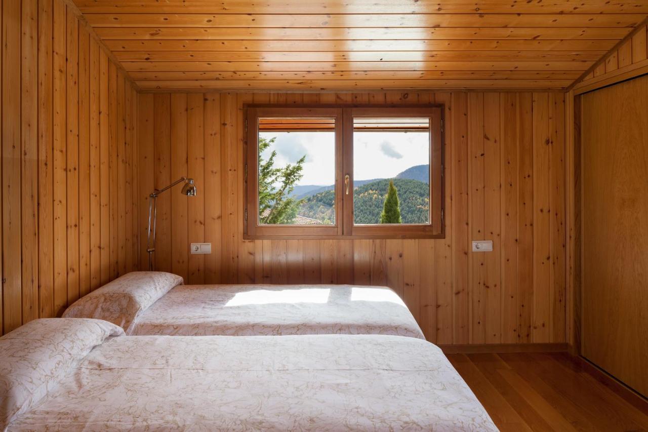 El Refugi De Les Basses Villa Campelles Bagian luar foto