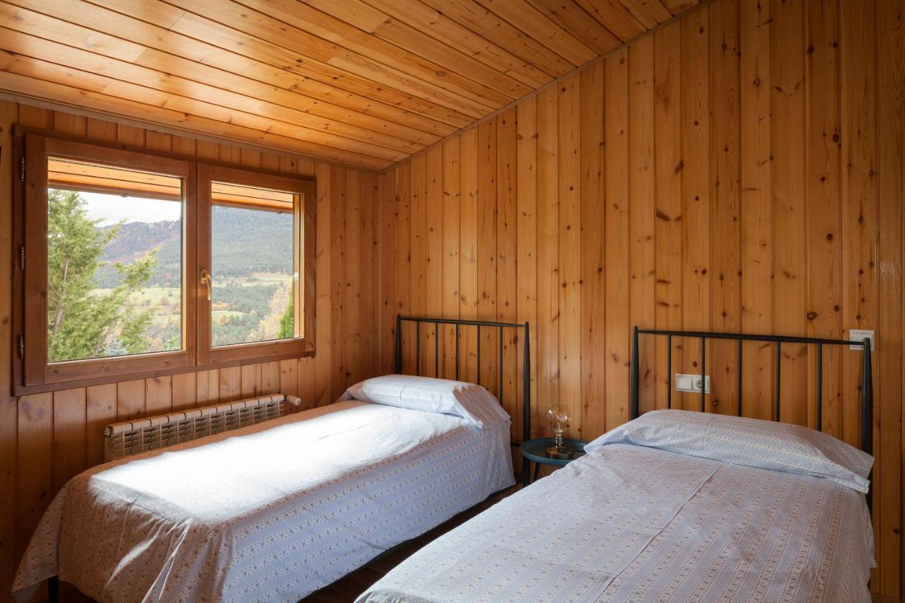 El Refugi De Les Basses Villa Campelles Bagian luar foto